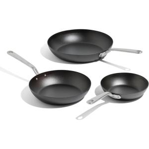 Made In Cookware – 3 Piece (Includes 8″,10″,12″) Seasoned Blue Carbon Steel Frying Pan – (Like Cast Iron, but Better) – Professional Cookware – Crafted in Sweden – Induction Compatible(3 Piece Set Seasoned Carbon Steel Pan)